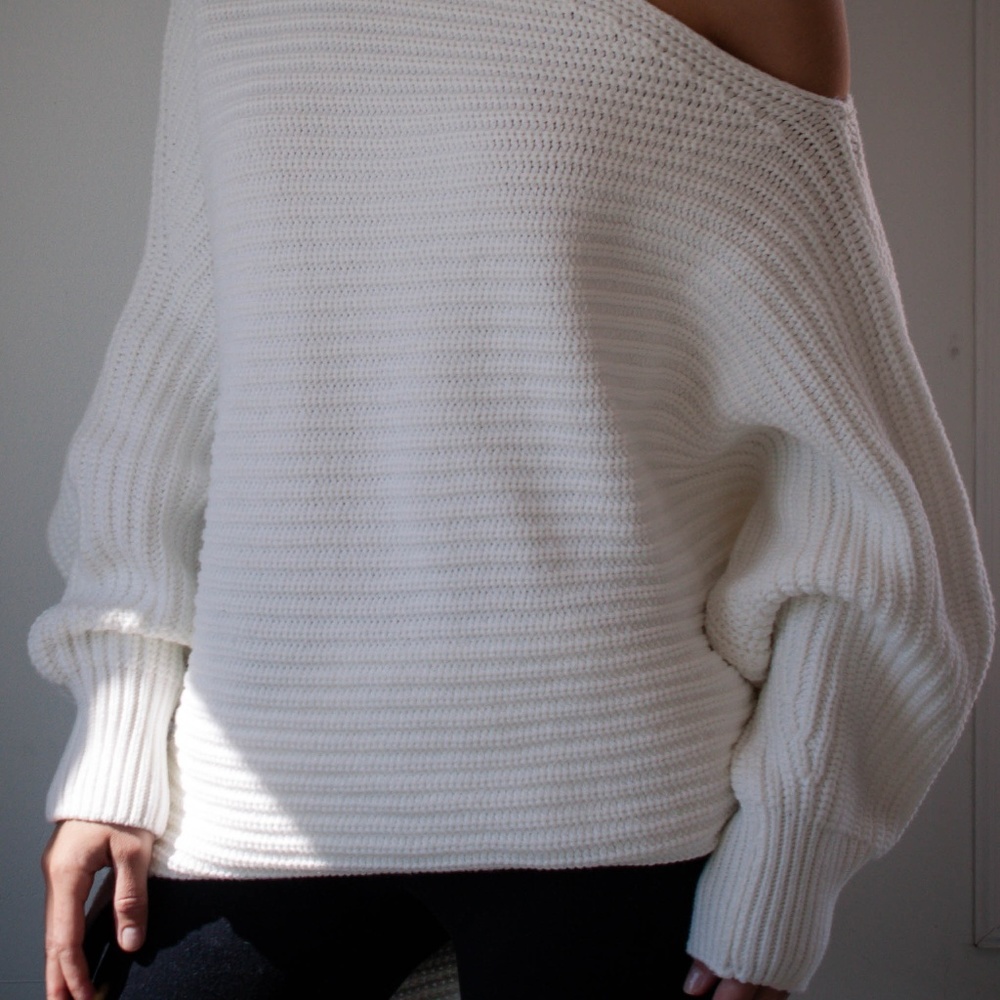 Oversized H&M Cream Sweater